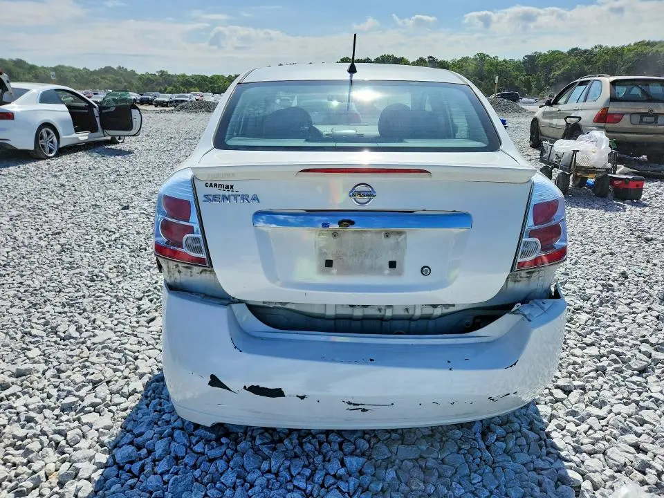 2011 NISSAN SENTRA 2.0  