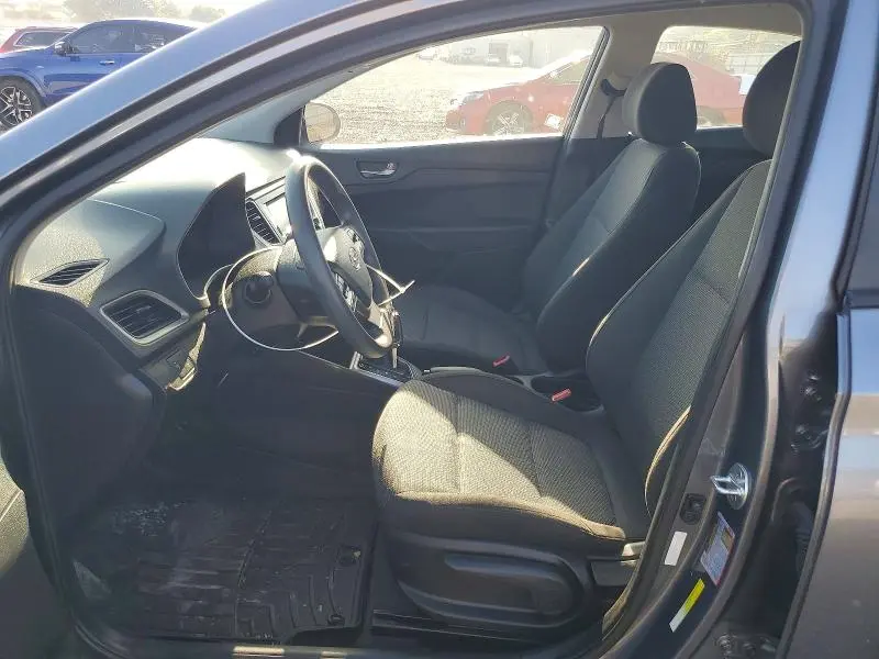 2019 HYUNDAI ACCENT SE  