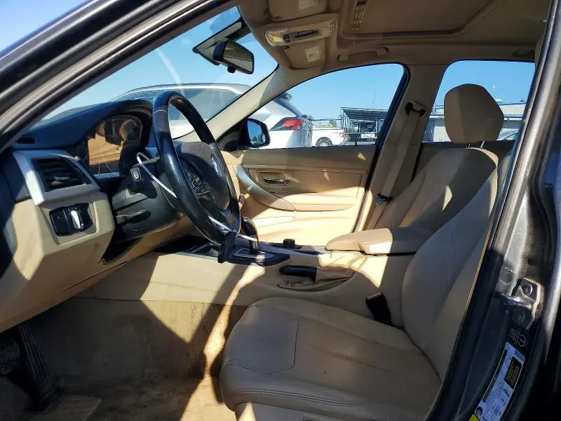2014 BMW 320 I  