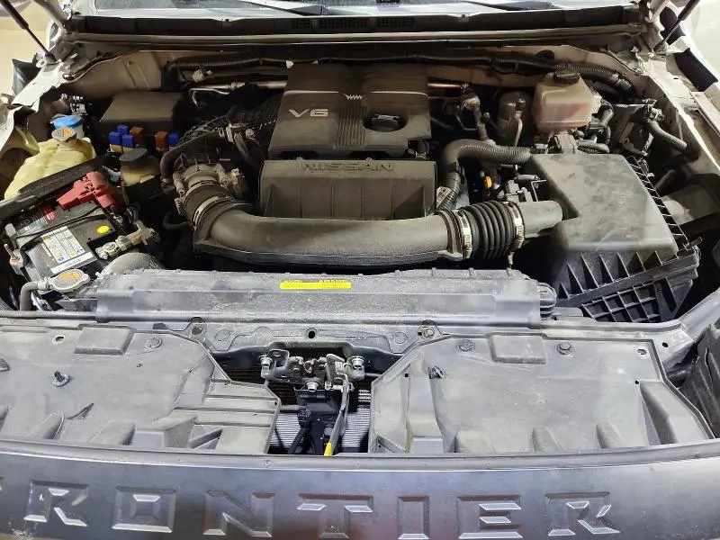 2022 NISSAN FRONTIER S  