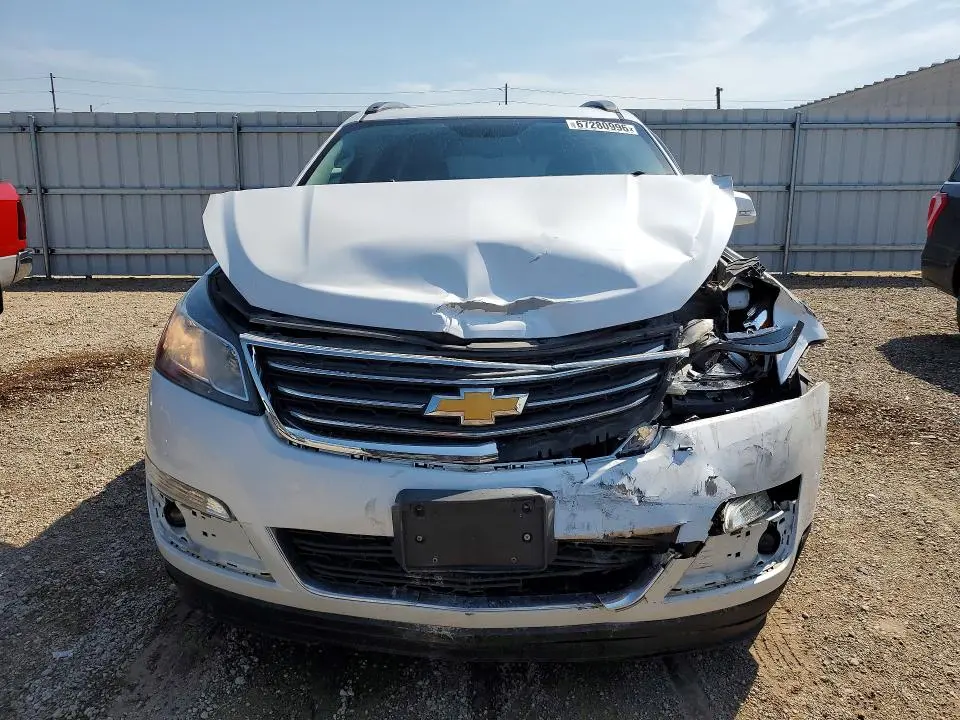 2016 CHEVROLET TRAVERSE LT  