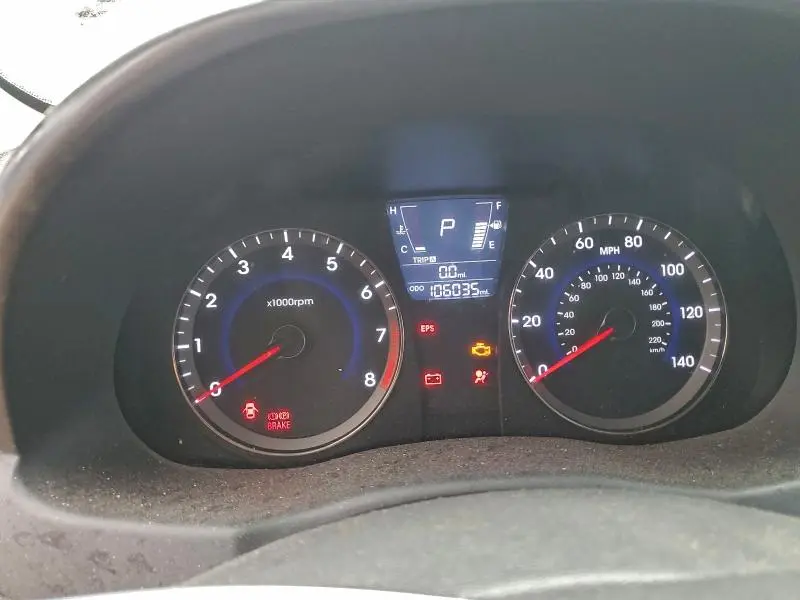 2013 HYUNDAI ACCENT GLS  