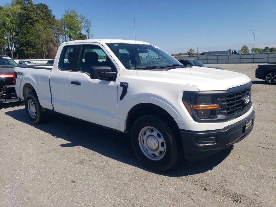 2024 FORD F150 XL  