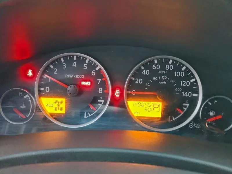 2012 NISSAN FRONTIER S  