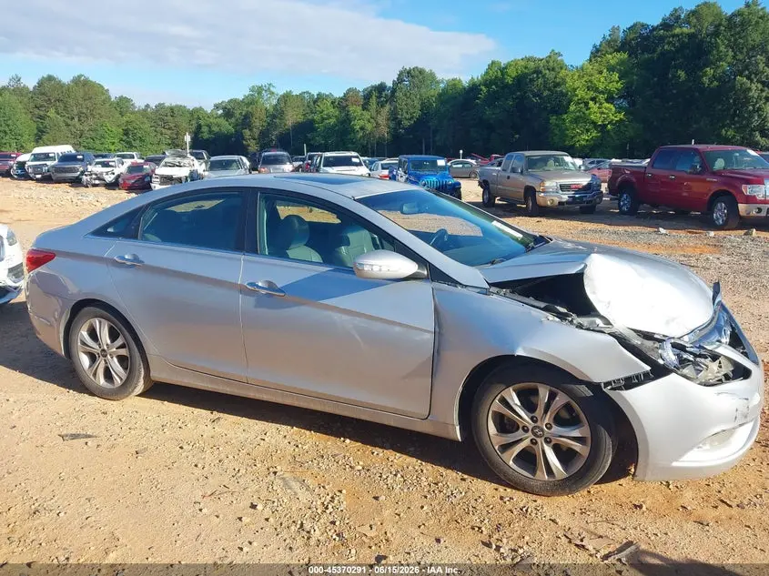 2011 HYUNDAI SONATA LIMITED