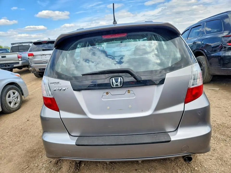2010 HONDA FIT SPORT  