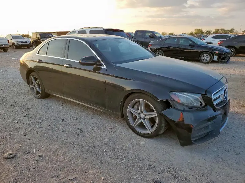2017 MERCEDES-BENZ E 300 4MATIC  