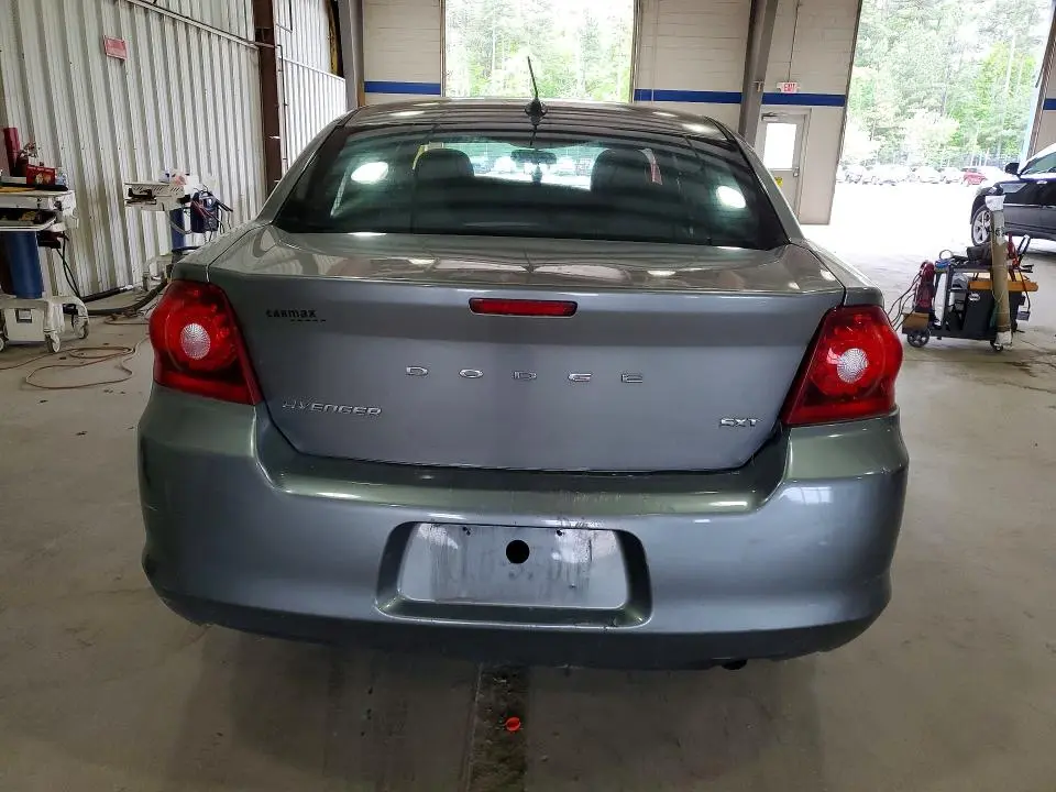 2012 DODGE AVENGER SXT  