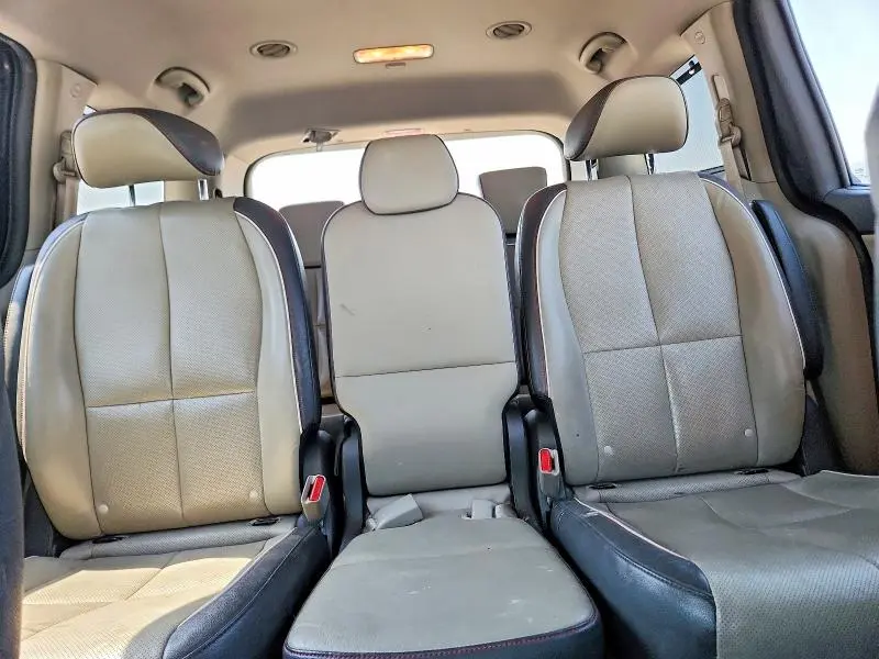 2015 KIA SEDONA SX  