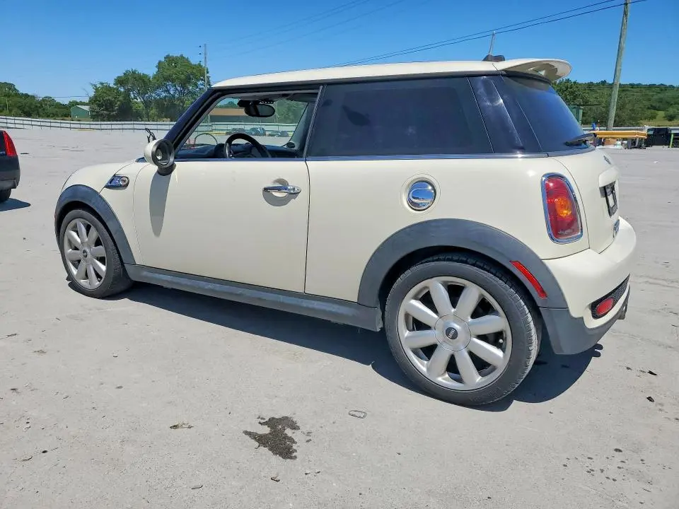 2010 MINI COOPER S  