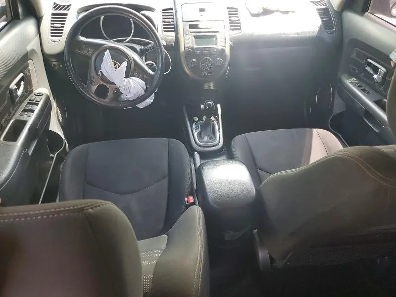 2013 KIA SOUL +  