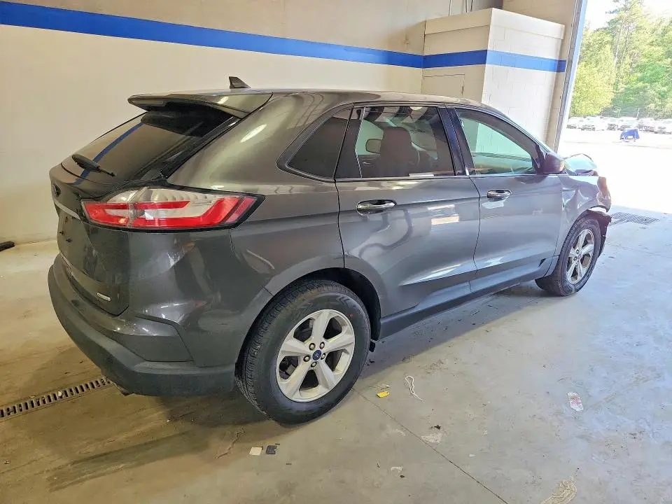 2020 FORD EDGE SE  