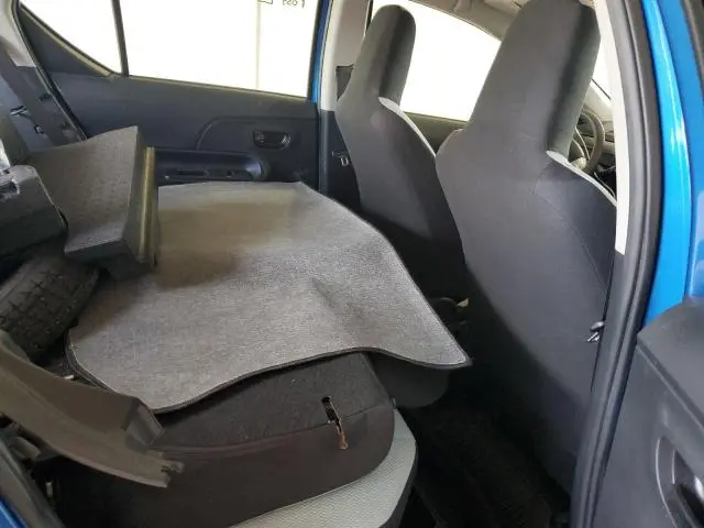 2017 TOYOTA PRIUS C   