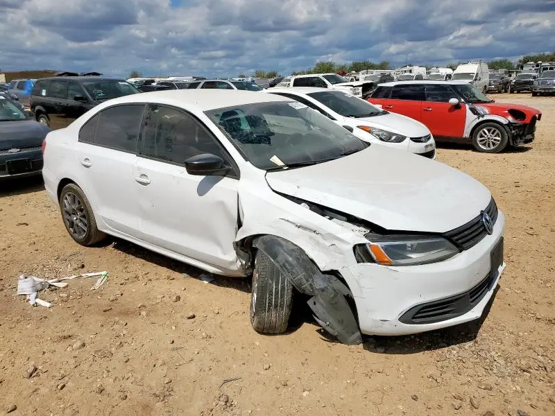 2014 VOLKSWAGEN JETTA BASE  