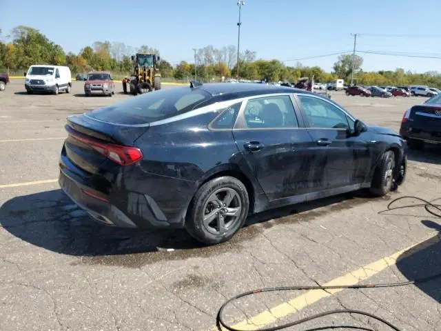 2021 KIA K5 LX  