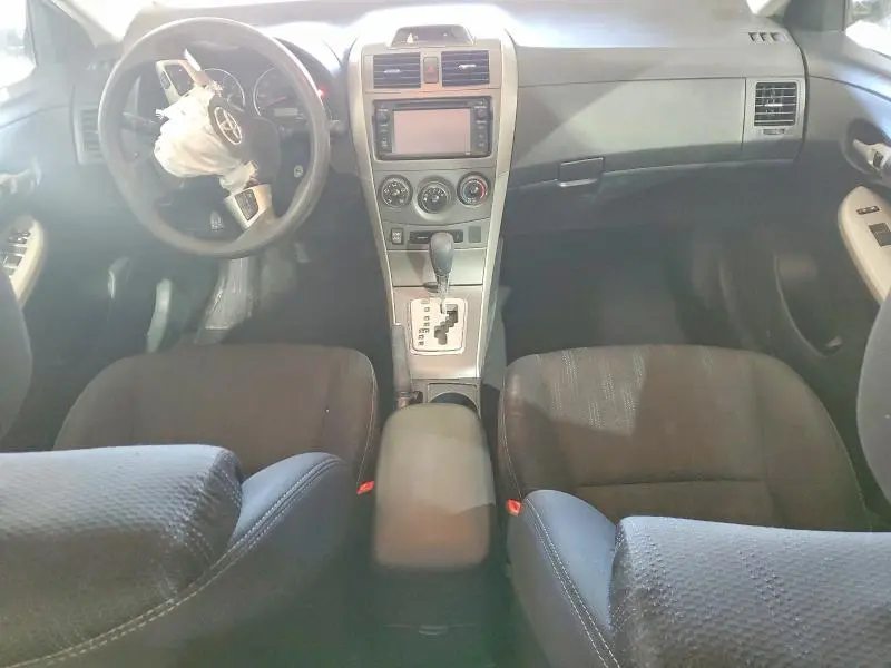 2013 TOYOTA COROLLA BASE  