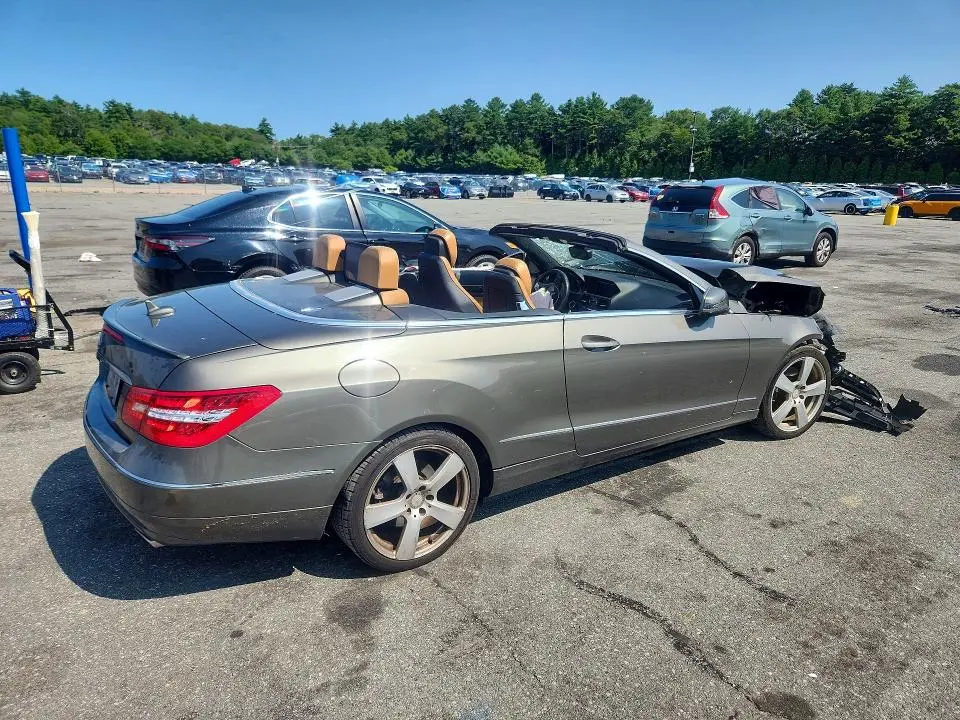 2013 MERCEDES-BENZ E 350  
