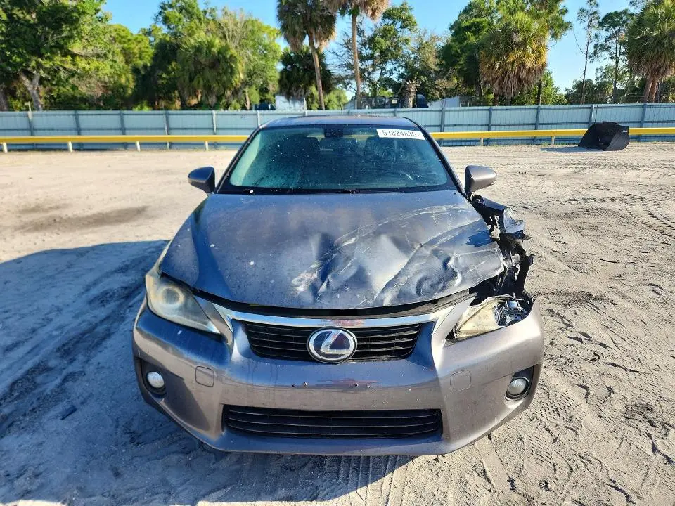2012 LEXUS CT 200  