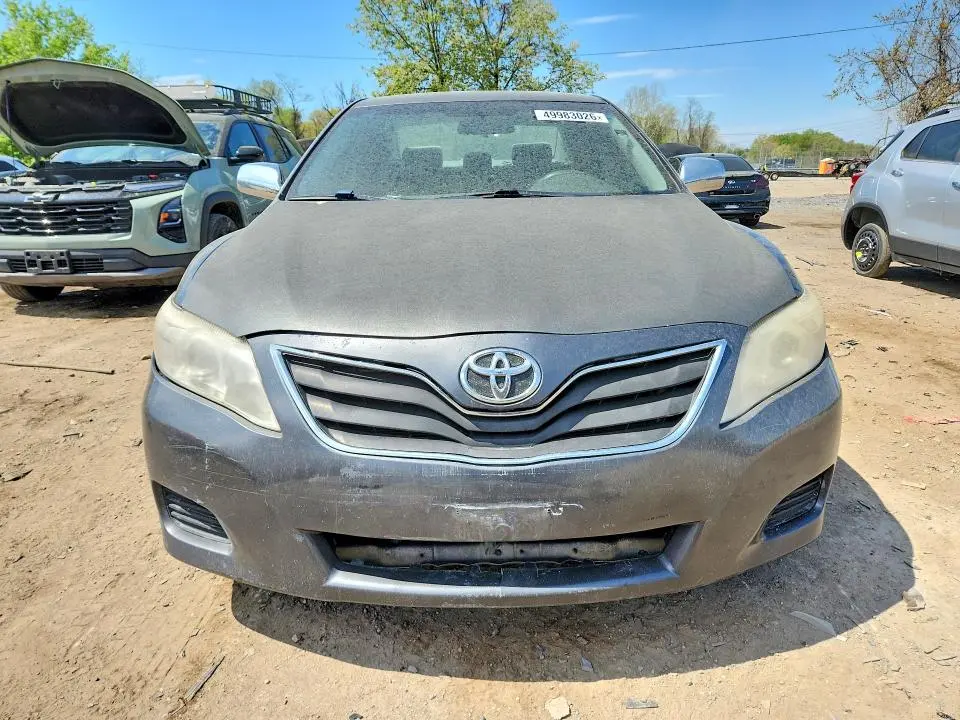 2010 TOYOTA CAMRY LE  