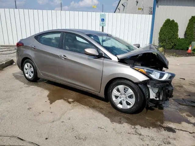 2016 HYUNDAI ELANTRA SE  