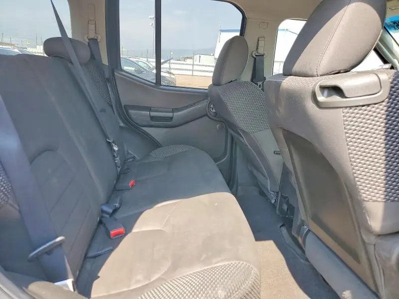 2011 NISSAN XTERRA X  