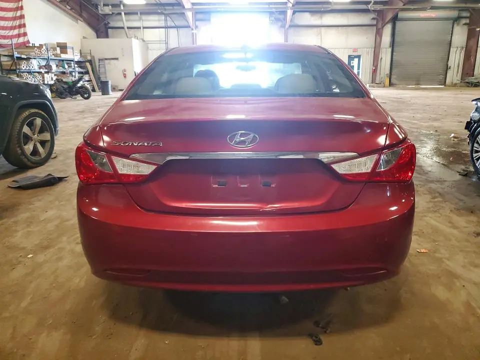 2012 HYUNDAI SONATA GLS  