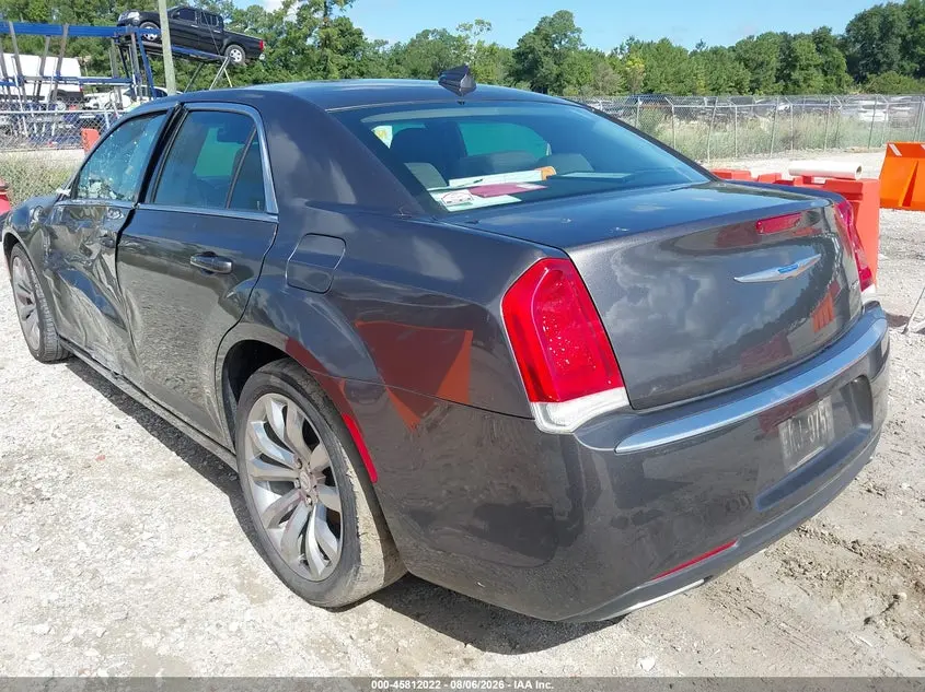 2018 CHRYSLER 300 TOURING