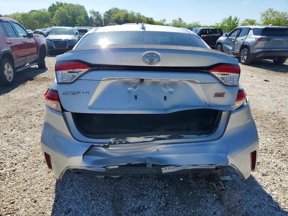 2020 TOYOTA COROLLA SE  