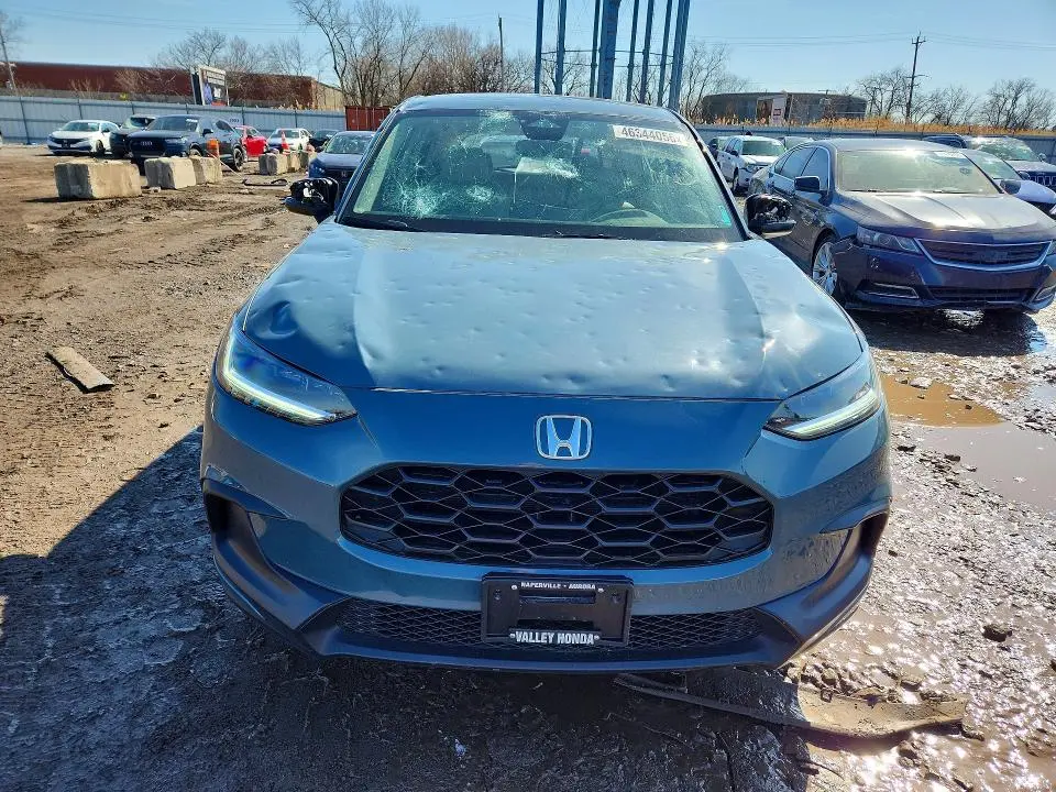 2025 HONDA HR-V LX  