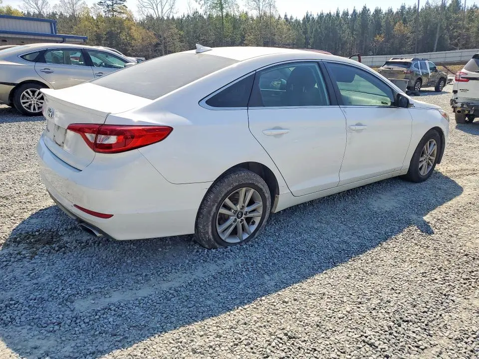 2017 HYUNDAI SONATA SE  