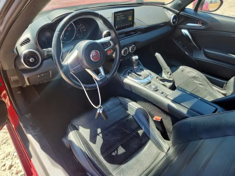 2018 FIAT 124 SPIDER CLASSICA  