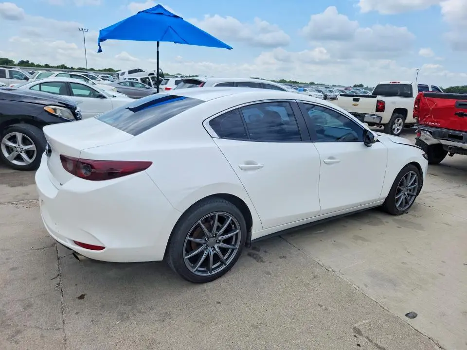 2019 MAZDA 3 SELECT  