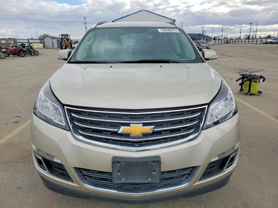 2014 CHEVROLET TRAVERSE LT  