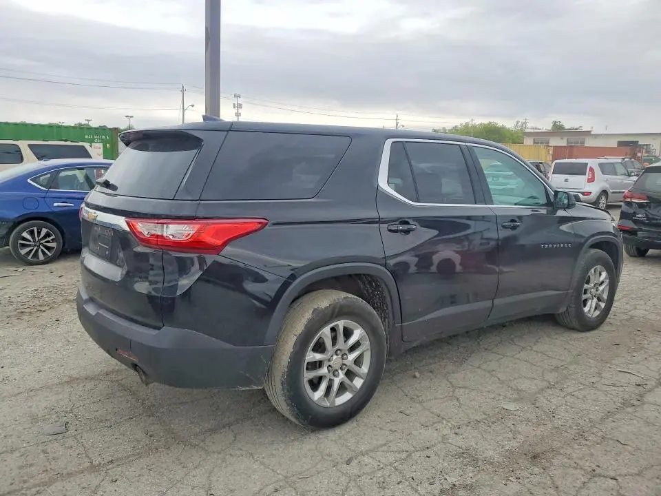 2019 CHEVROLET TRAVERSE LS  