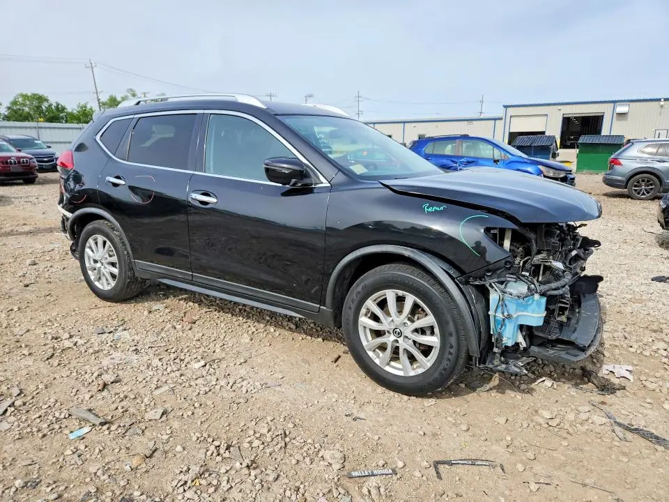 2017 NISSAN ROGUE SV  