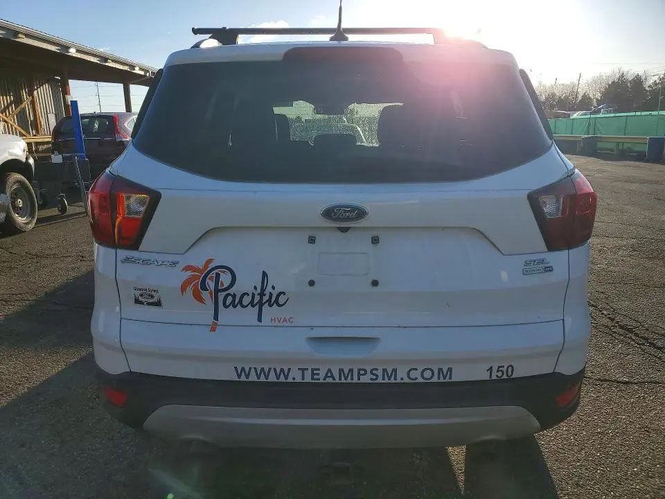 2019 FORD ESCAPE SEL  