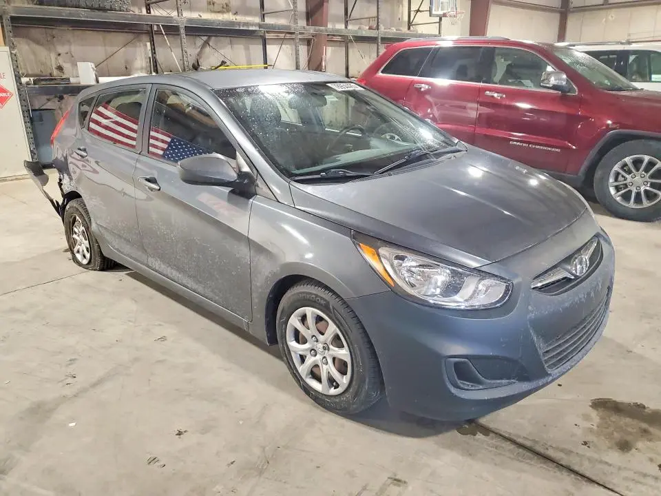 2013 HYUNDAI ACCENT GS  
