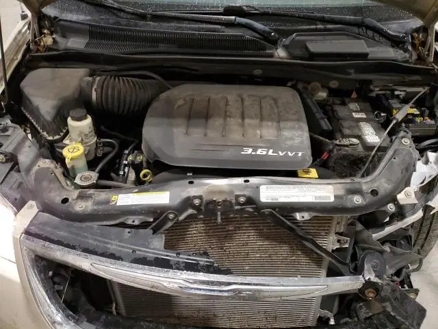 2012 CHRYSLER TOWN & COUNTRY TOURING  