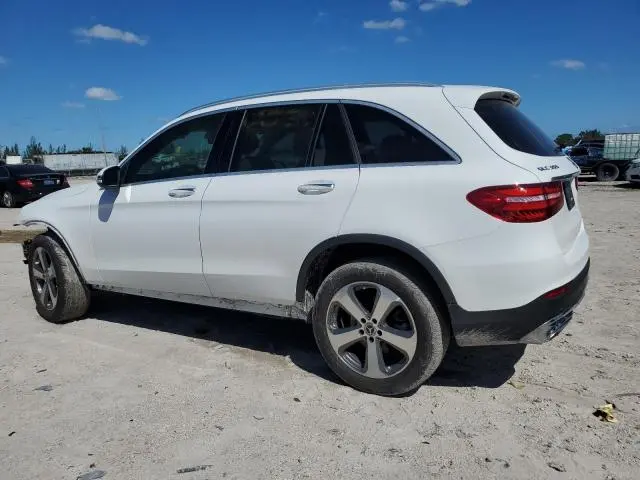 2019 MERCEDES-BENZ GLC 300  