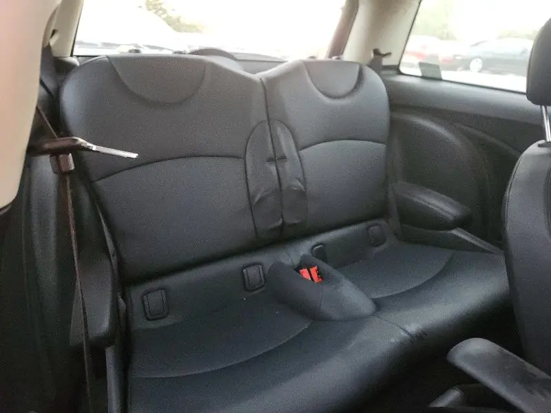 2012 MINI COOPER   