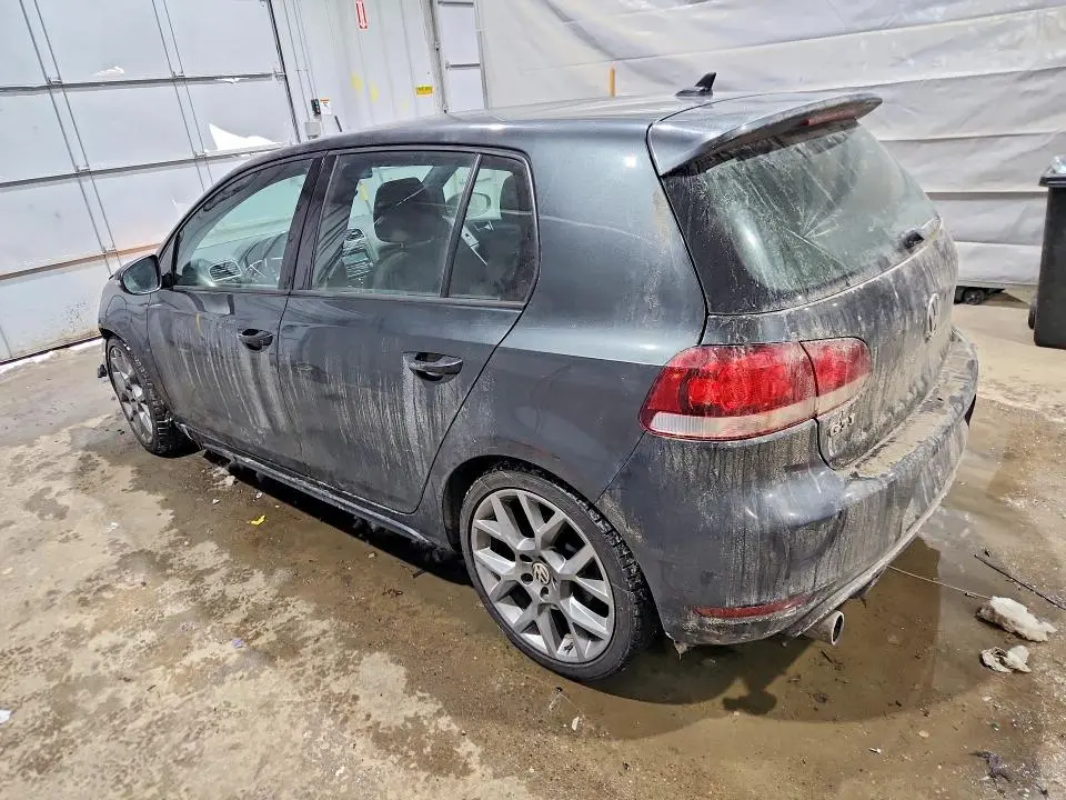 2014 VOLKSWAGEN GTI   