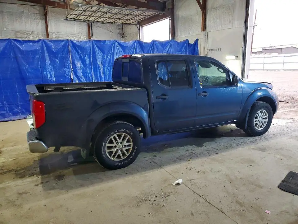 2015 NISSAN FRONTIER S  