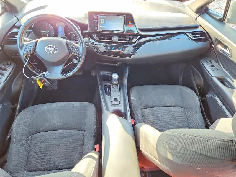 2018 TOYOTA C-HR XLE PREMIUM  