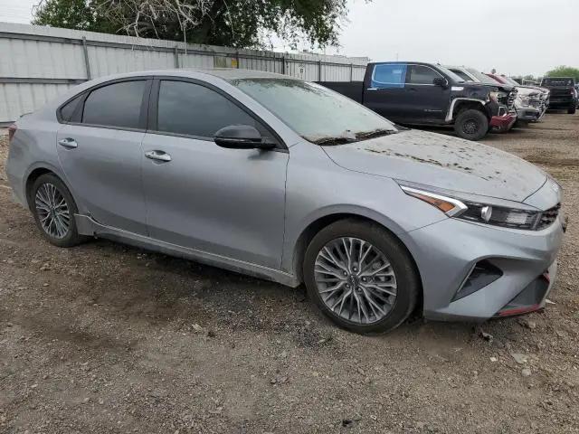 2024 KIA FORTE GT LINE  