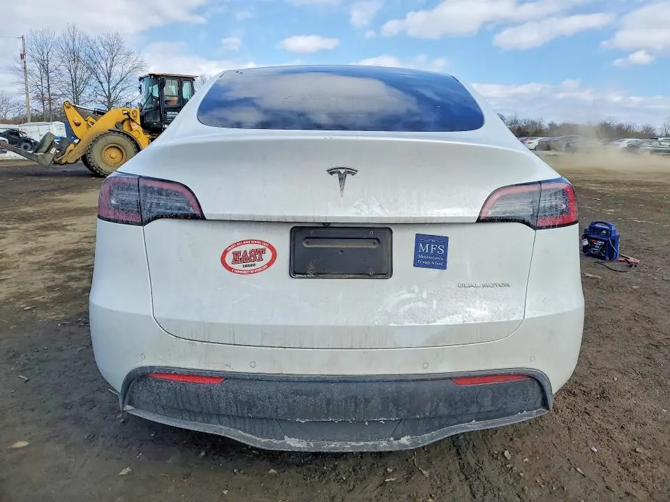 2022 TESLA MODEL Y   