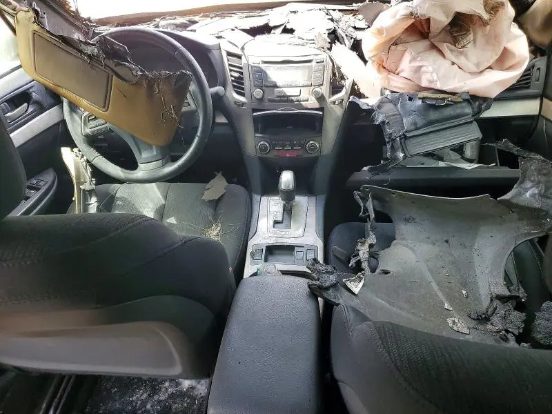 2013 SUBARU OUTBACK 2.5I PREMIUM  