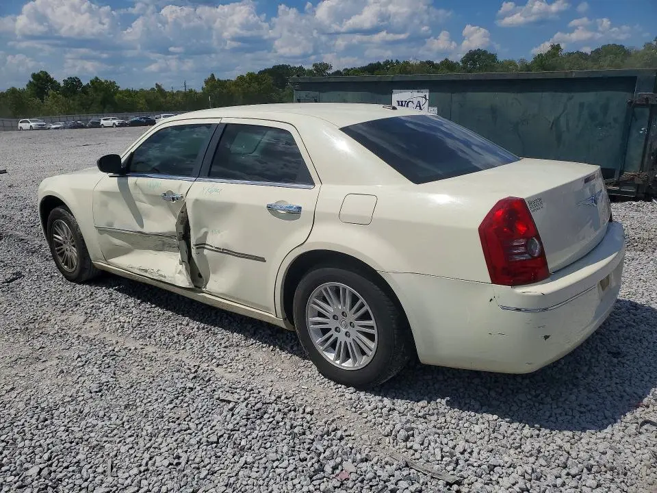 2010 CHRYSLER 300 TOURING  