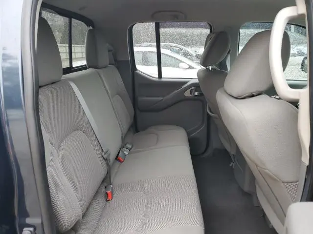 2021 NISSAN FRONTIER S  