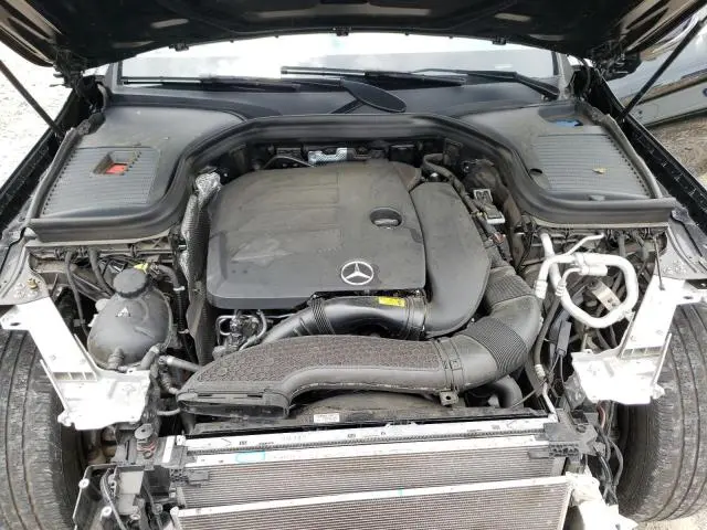 2022 MERCEDES-BENZ GLC 300  