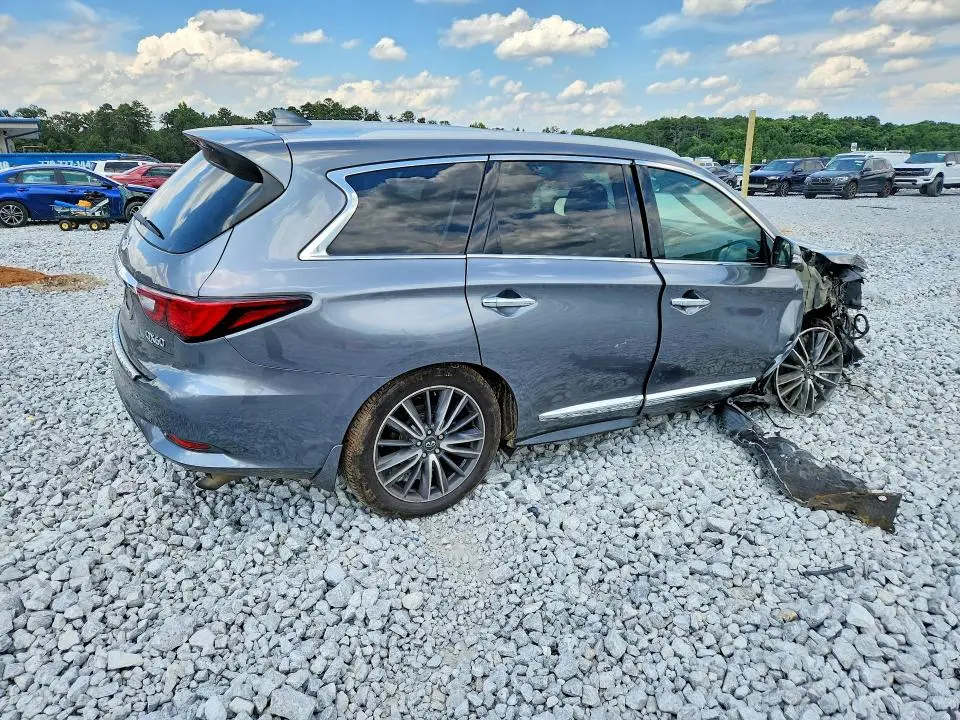 2019 INFINITI QX60 LUXE  